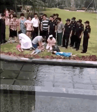171743ktfb2fpolft92oir.gif