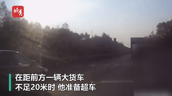 092155fdnon4008ocxv4j8.gif